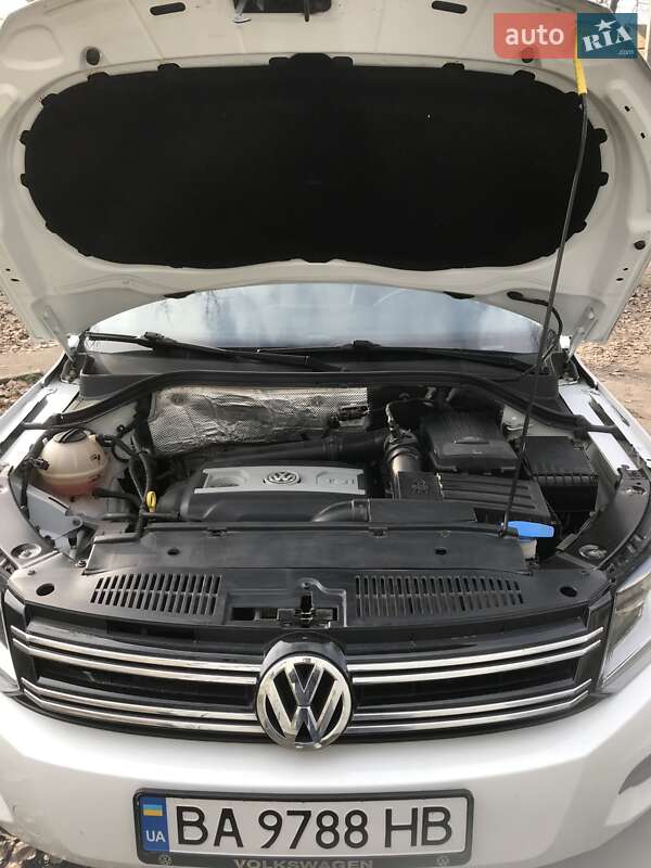 Позашляховик / Кросовер Volkswagen Tiguan 2016 в Кропивницькому фото 10 Позашляховик / Кросовер Volkswagen Tiguan 2016 в Кропивницькому