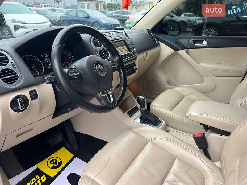 Позашляховик / Кросовер Volkswagen Tiguan 2011 в Івано-Франківську фото 8 Позашляховик / Кросовер Volkswagen Tiguan 2011 в Івано-Франківську