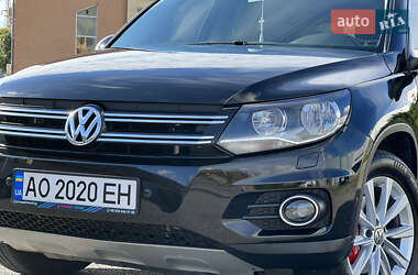 Позашляховик / Кросовер Volkswagen Tiguan 2017 в Ужгороді