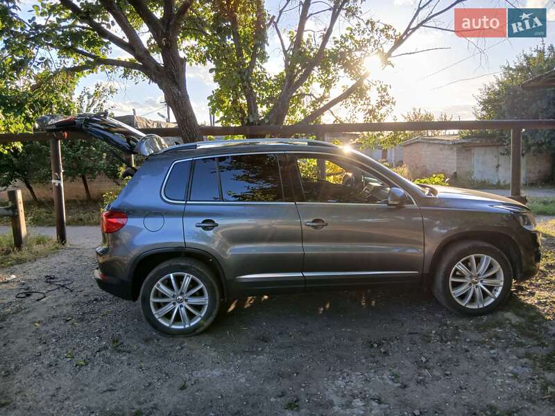 Внедорожник / Кроссовер Volkswagen Tiguan 2014 в Павлограде фото 121 Внедорожник / Кроссовер Volkswagen Tiguan 2014 в Павлограде