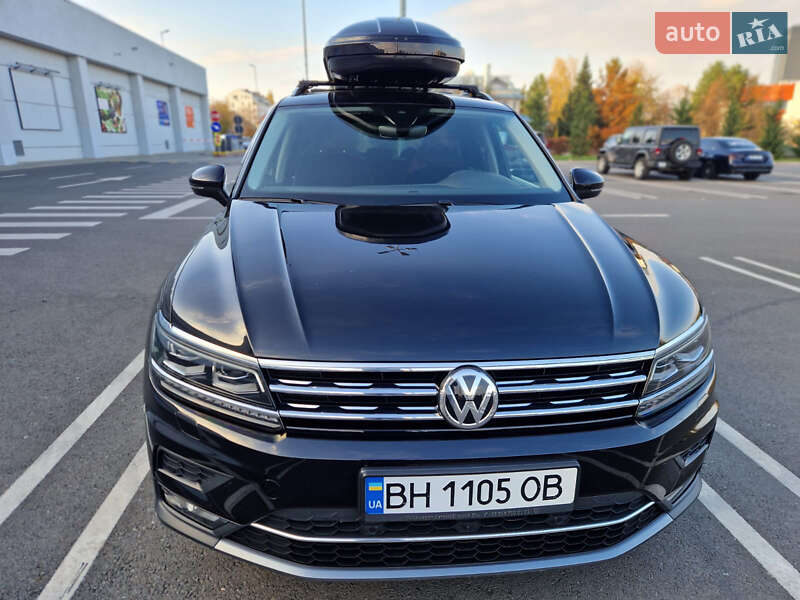 Внедорожник / Кроссовер Volkswagen Tiguan 2020 в Одессе