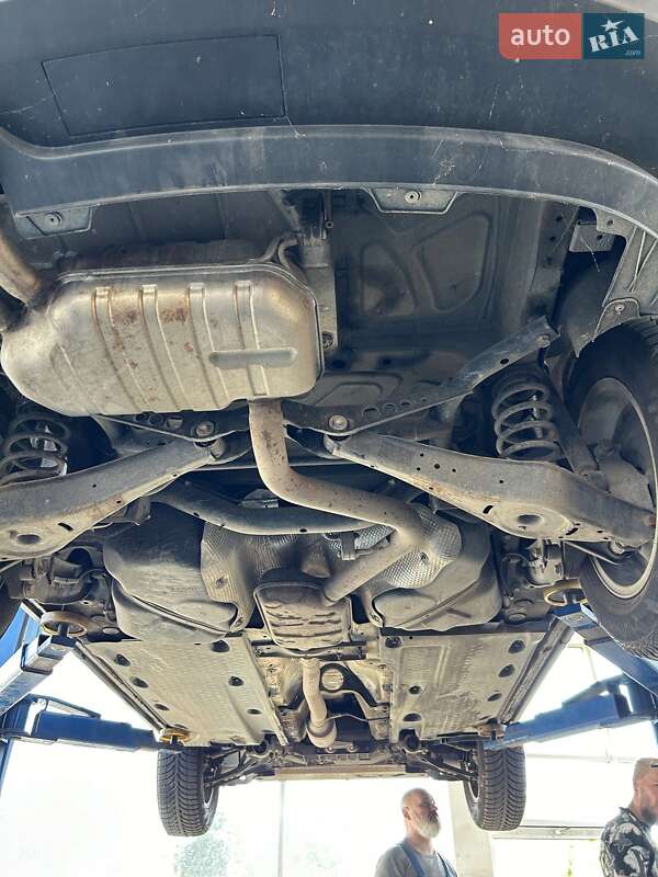 Внедорожник / Кроссовер Volkswagen Tiguan 2015 в Харькове