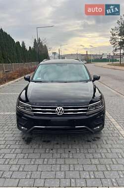 Внедорожник / Кроссовер Volkswagen Tiguan 2018 в Виннице