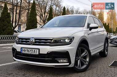 Внедорожник / Кроссовер Volkswagen Tiguan 2017 в Одессе