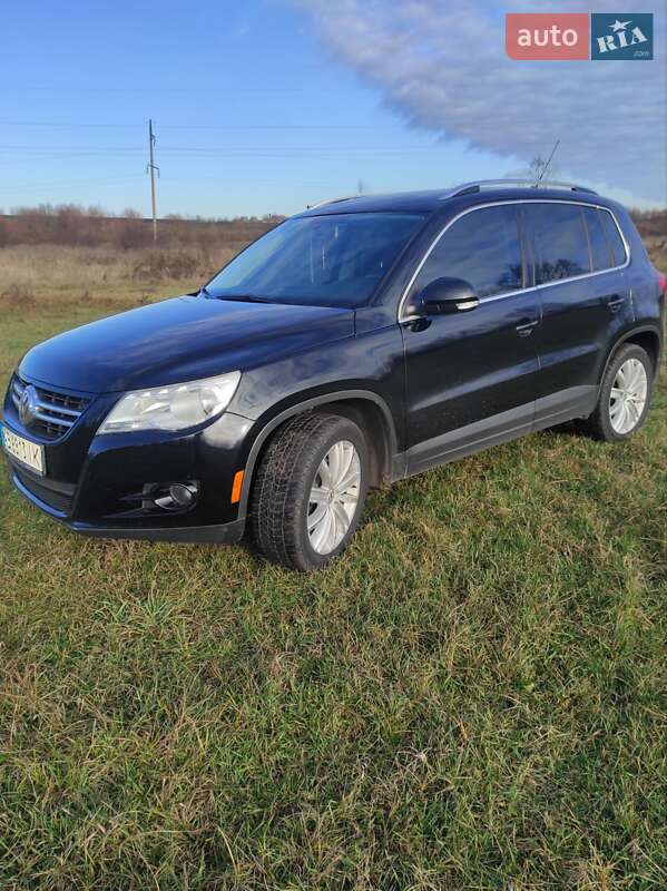 Volkswagen Tiguan 2011