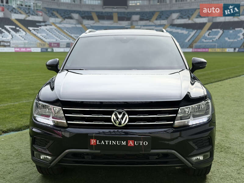 Внедорожник / Кроссовер Volkswagen Tiguan 2019 в Одессе