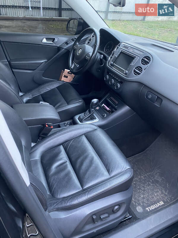 Внедорожник / Кроссовер Volkswagen Tiguan 2016 в Переяславе фото 10 Внедорожник / Кроссовер Volkswagen Tiguan 2016 в Переяславе