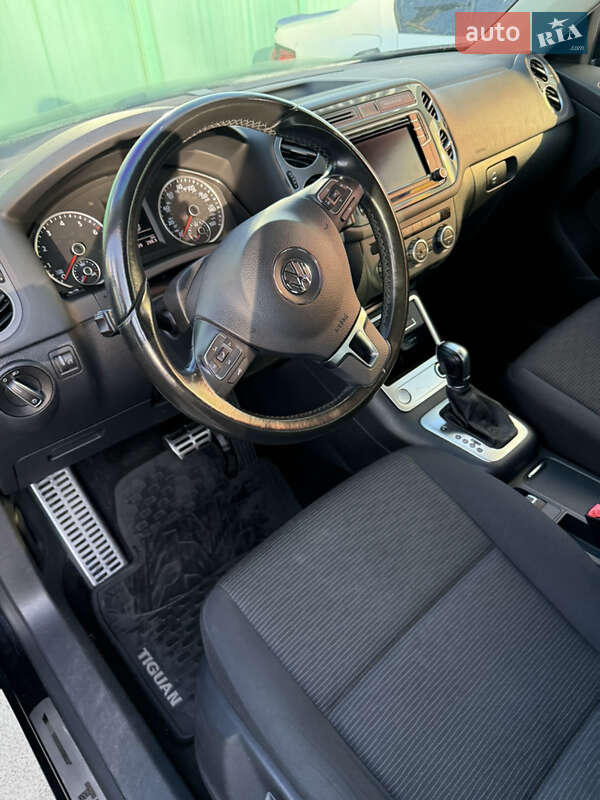 Внедорожник / Кроссовер Volkswagen Tiguan 2017 в Киеве фото 8 Внедорожник / Кроссовер Volkswagen Tiguan 2017 в Киеве