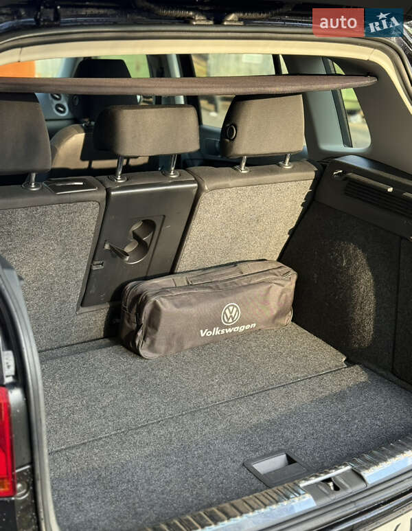 Внедорожник / Кроссовер Volkswagen Tiguan 2017 в Киеве фото 13 Внедорожник / Кроссовер Volkswagen Tiguan 2017 в Киеве
