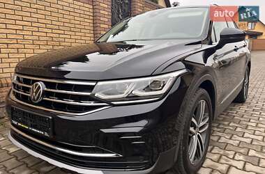 Внедорожник / Кроссовер Volkswagen Tiguan 2023 в Луцке