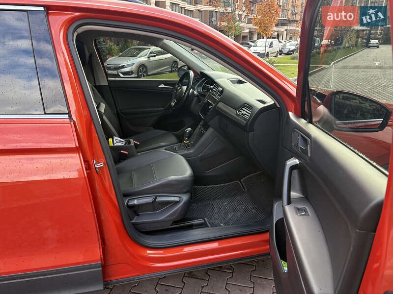 Внедорожник / Кроссовер Volkswagen Tiguan 2018 в Киеве