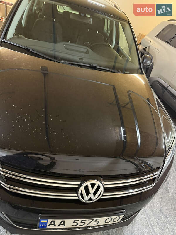 Внедорожник / Кроссовер Volkswagen Tiguan 2016 в Киеве