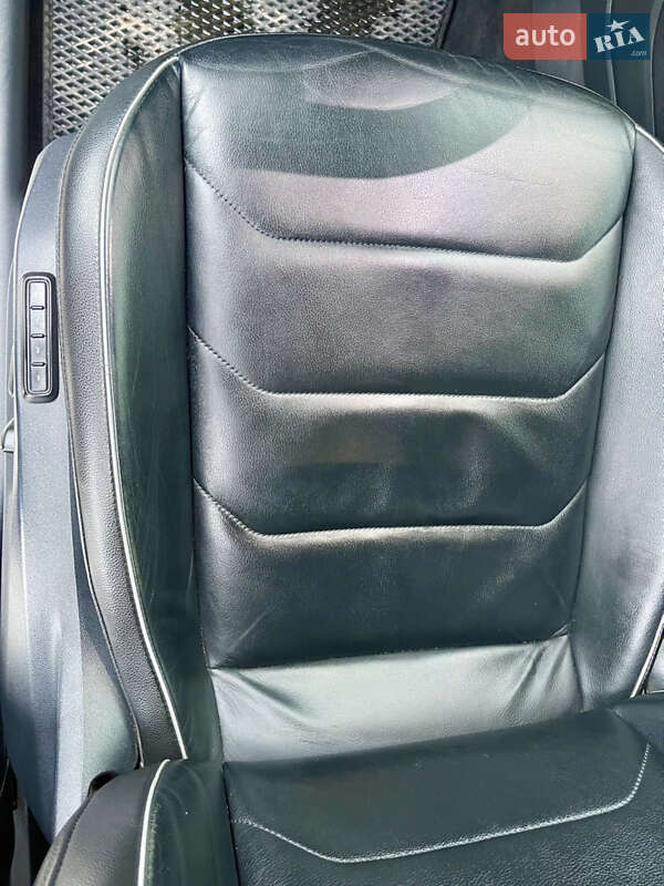 Внедорожник / Кроссовер Volkswagen Tiguan 2017 в Млинове