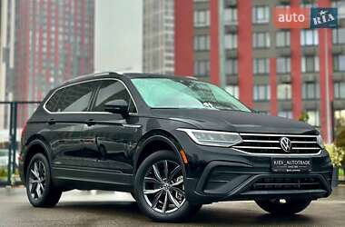 Внедорожник / Кроссовер Volkswagen Tiguan 2023 в Киеве