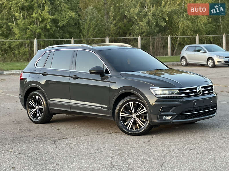 Внедорожник / Кроссовер Volkswagen Tiguan 2018 в Киеве фото 3 Внедорожник / Кроссовер Volkswagen Tiguan 2018 в Киеве