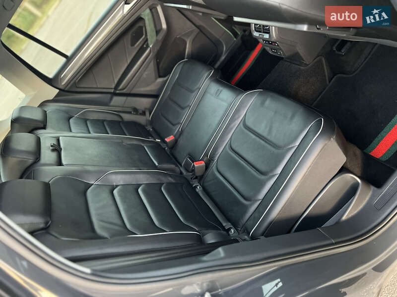 Внедорожник / Кроссовер Volkswagen Tiguan 2018 в Киеве фото 19 Внедорожник / Кроссовер Volkswagen Tiguan 2018 в Киеве