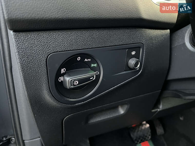 Внедорожник / Кроссовер Volkswagen Tiguan 2018 в Киеве фото 27 Внедорожник / Кроссовер Volkswagen Tiguan 2018 в Киеве