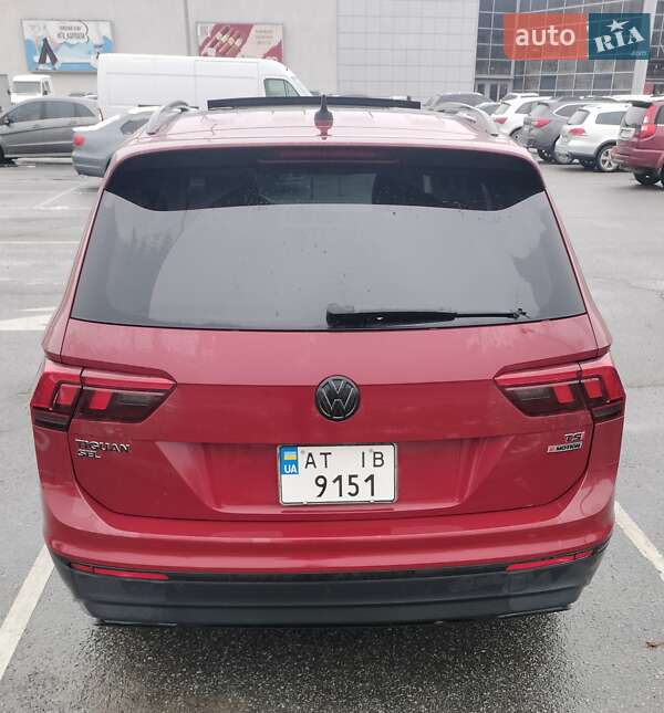 Внедорожник / Кроссовер Volkswagen Tiguan 2018 в Ивано-Франковске