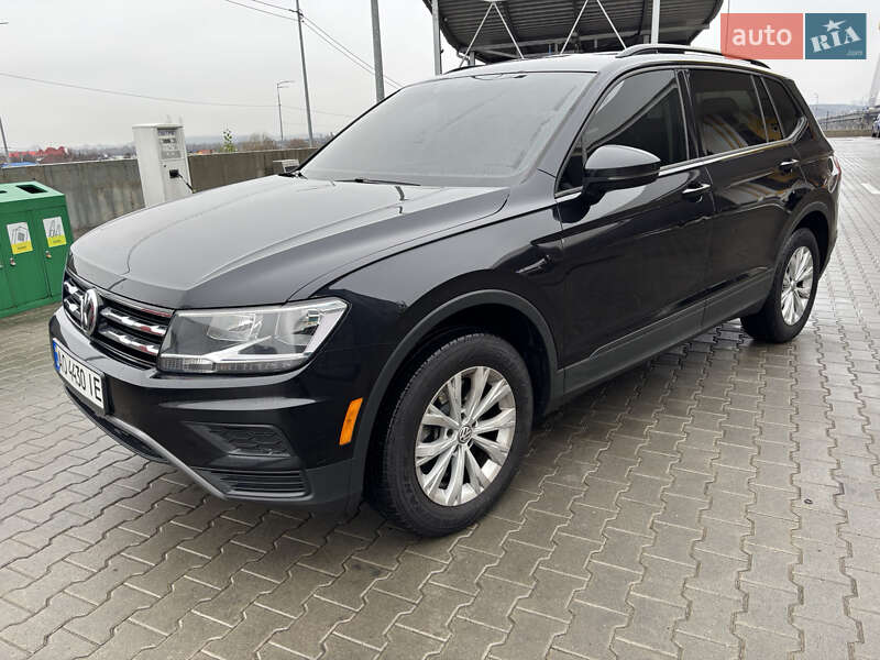Внедорожник / Кроссовер Volkswagen Tiguan 2019 в Киеве