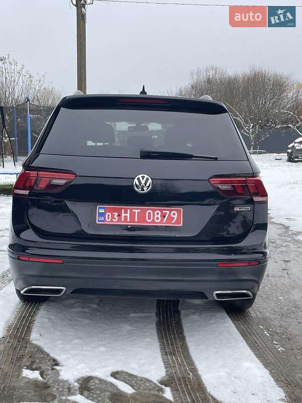 Внедорожник / Кроссовер Volkswagen Tiguan 2019 в Ковеле