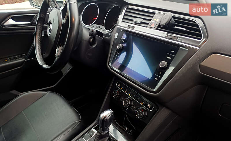 Внедорожник / Кроссовер Volkswagen Tiguan 2018 в Горишних Плавнях