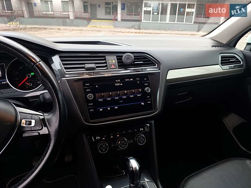 Внедорожник / Кроссовер Volkswagen Tiguan 2018 в Горишних Плавнях