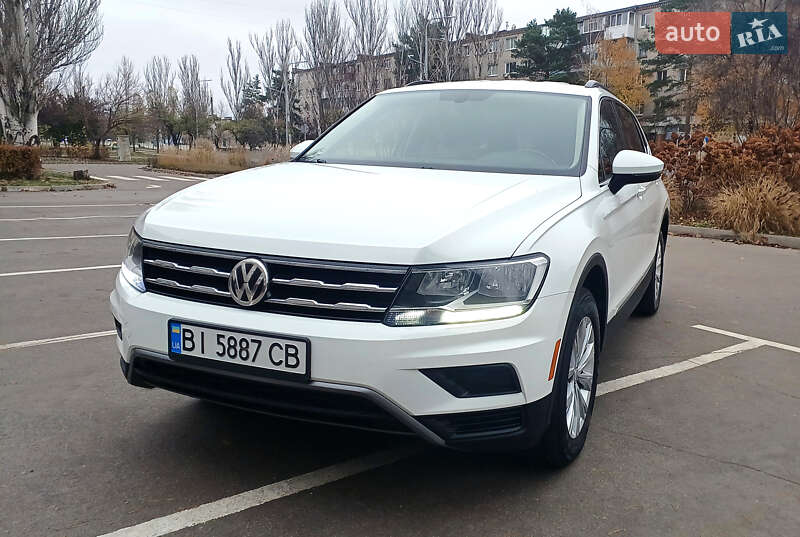Внедорожник / Кроссовер Volkswagen Tiguan 2018 в Горишних Плавнях