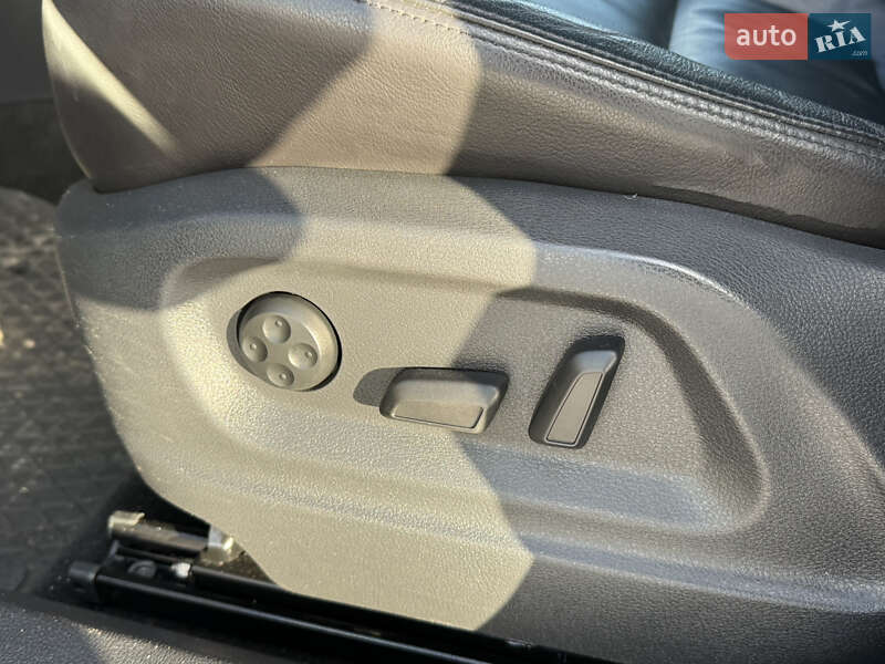 Внедорожник / Кроссовер Volkswagen Tiguan 2012 в Стрые