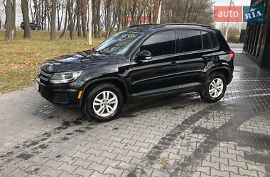 Внедорожник / Кроссовер Volkswagen Tiguan 2016 в Львове