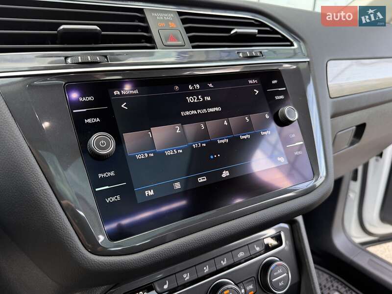 Внедорожник / Кроссовер Volkswagen Tiguan 2021 в Днепре