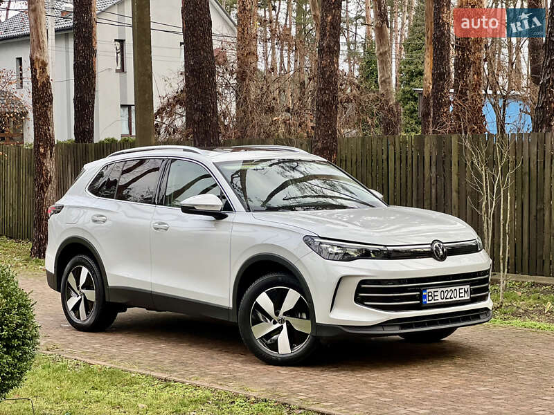 Внедорожник / Кроссовер Volkswagen Tiguan 2024 в Киеве