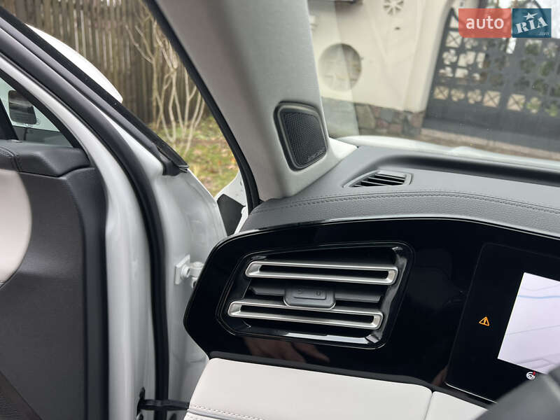 Внедорожник / Кроссовер Volkswagen Tiguan 2024 в Киеве