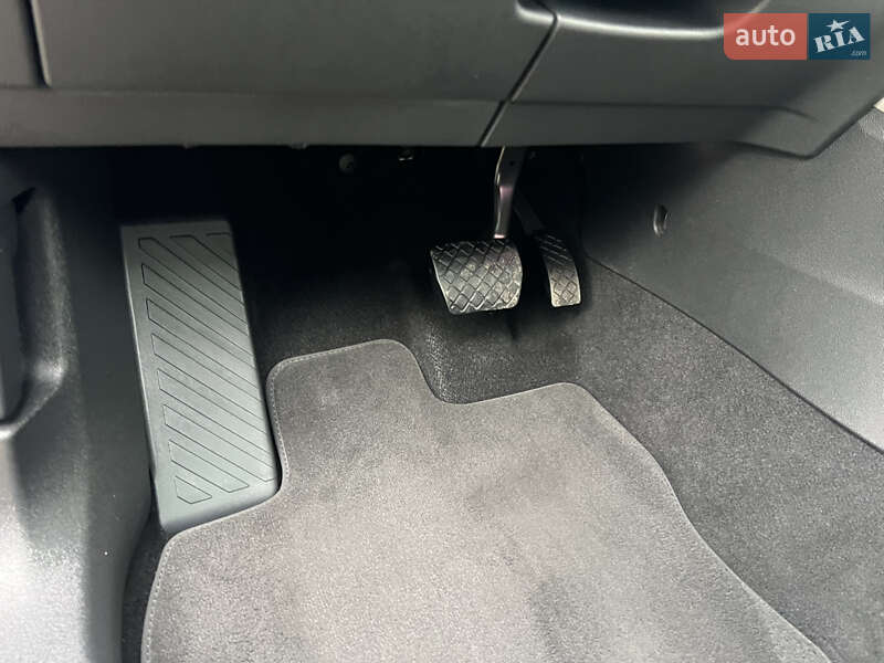 Внедорожник / Кроссовер Volkswagen Tiguan 2024 в Киеве