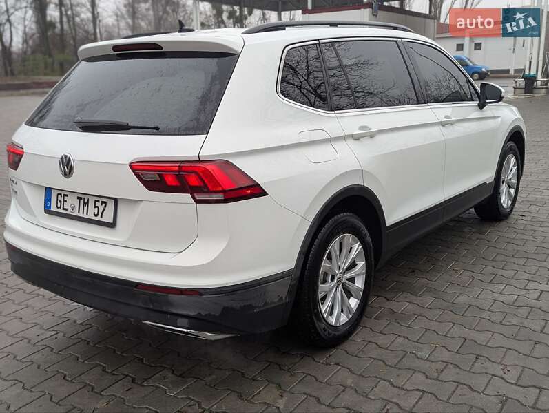 Внедорожник / Кроссовер Volkswagen Tiguan 2018 в Виннице