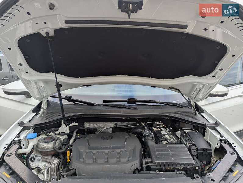 Внедорожник / Кроссовер Volkswagen Tiguan 2018 в Виннице