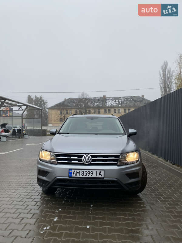 Внедорожник / Кроссовер Volkswagen Tiguan 2020 в Житомире