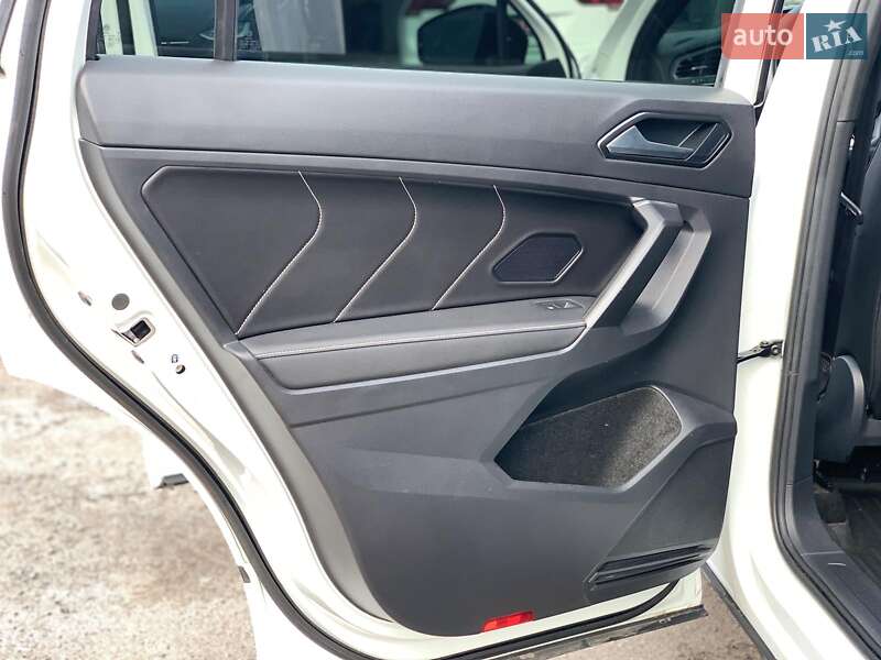 Внедорожник / Кроссовер Volkswagen Tiguan 2023 в Виннице