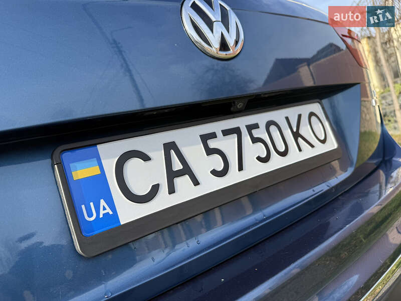 Позашляховик / Кросовер Volkswagen Tiguan 2017 в Василькові