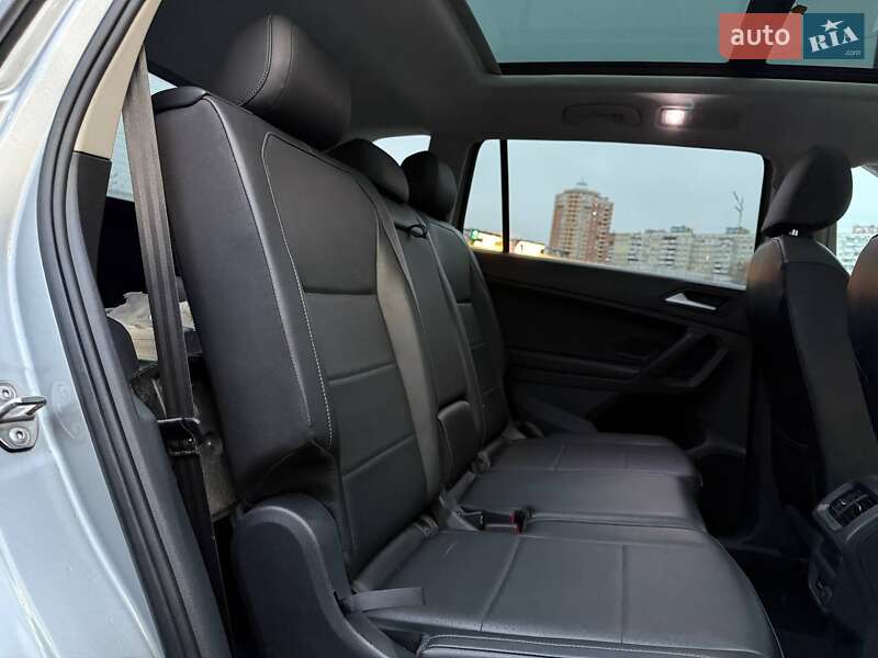 Внедорожник / Кроссовер Volkswagen Tiguan 2019 в Киеве фото 11 Внедорожник / Кроссовер Volkswagen Tiguan 2019 в Киеве