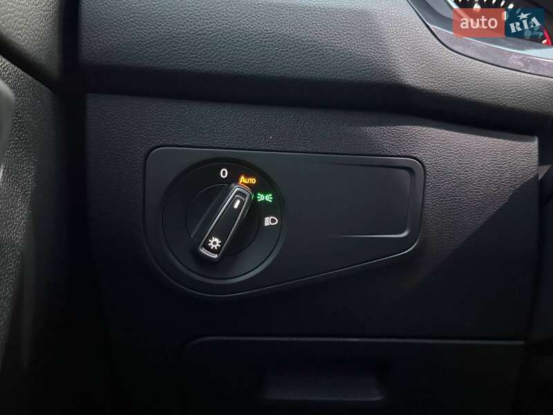 Внедорожник / Кроссовер Volkswagen Tiguan 2019 в Киеве фото 16 Внедорожник / Кроссовер Volkswagen Tiguan 2019 в Киеве