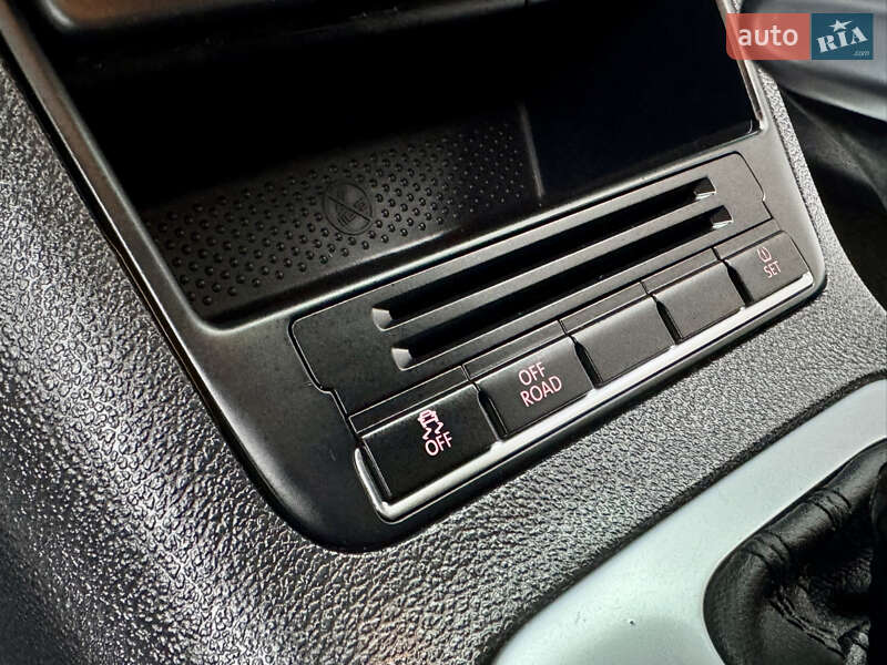 Внедорожник / Кроссовер Volkswagen Tiguan 2010 в Межгорье