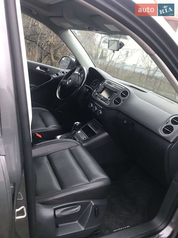 Внедорожник / Кроссовер Volkswagen Tiguan 2013 в Тернополе