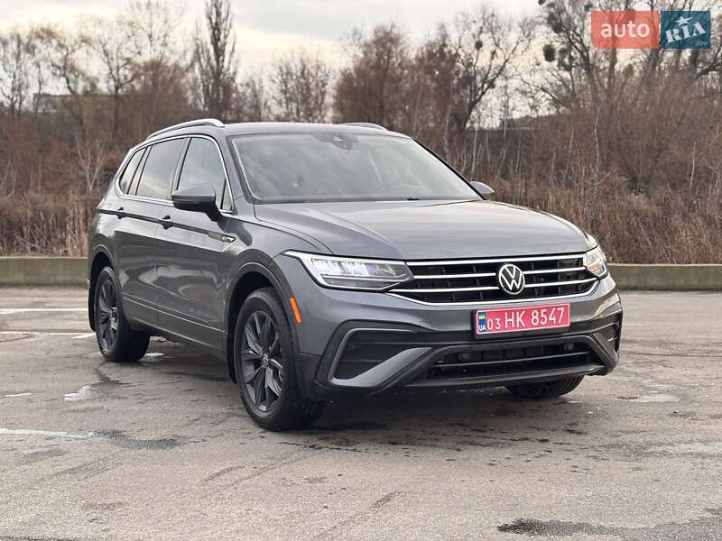 Внедорожник / Кроссовер Volkswagen Tiguan 2022 в Ирпене