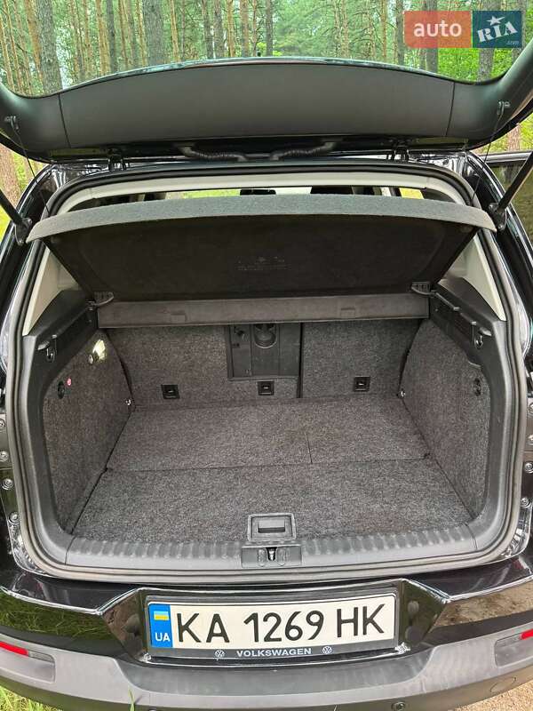 Внедорожник / Кроссовер Volkswagen Tiguan 2010 в Броварах