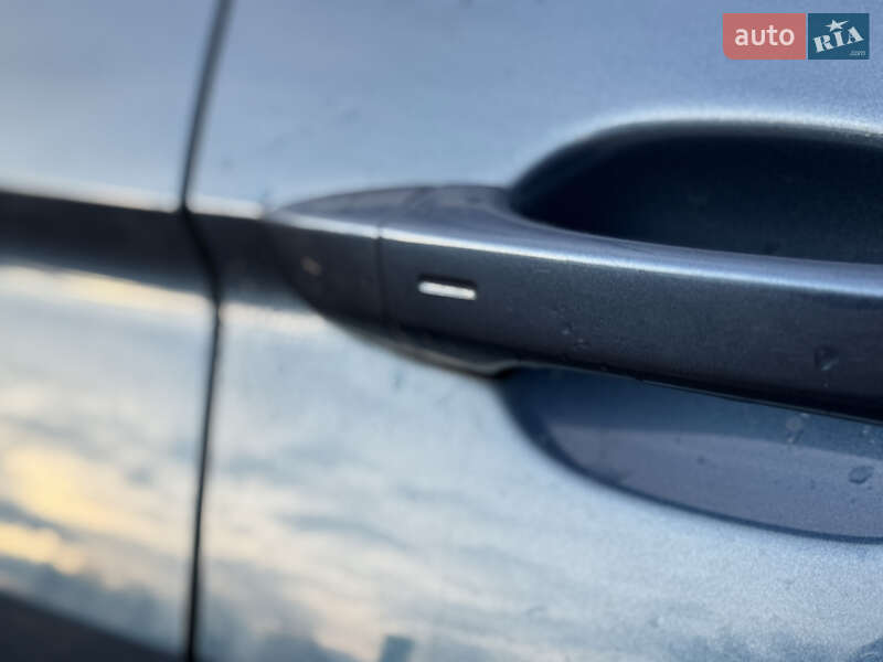 Внедорожник / Кроссовер Volkswagen Tiguan 2018 в Киеве