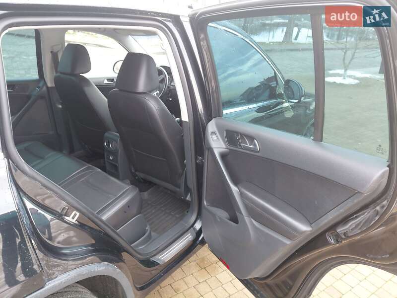 Внедорожник / Кроссовер Volkswagen Tiguan 2012 в Львове
