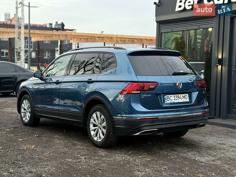 Внедорожник / Кроссовер Volkswagen Tiguan 2018 в Львове