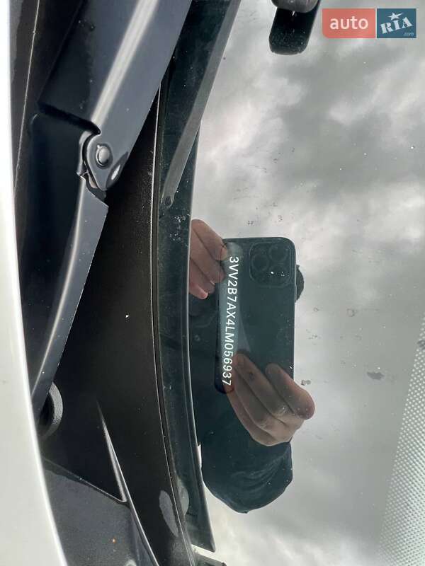 Внедорожник / Кроссовер Volkswagen Tiguan 2019 в Львове