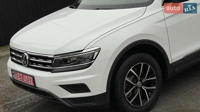 Позашляховик / Кросовер Volkswagen Tiguan 2021 в Самборі