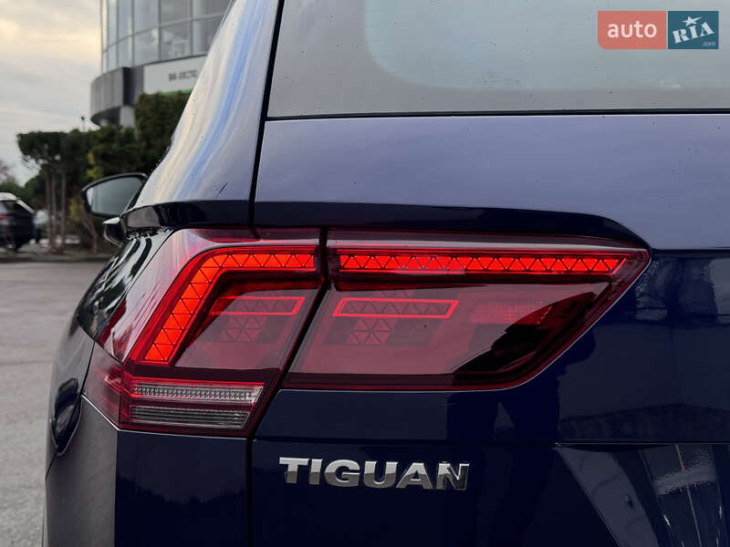 Внедорожник / Кроссовер Volkswagen Tiguan 2019 в Ровно